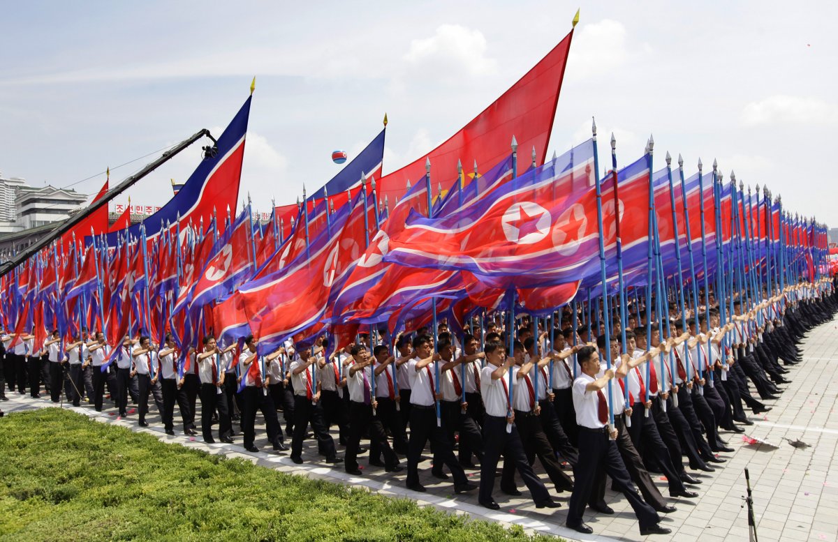 "How would you plan a hand gliding trip for your colleagues to North Korea?" — Hardware Test Design Lead