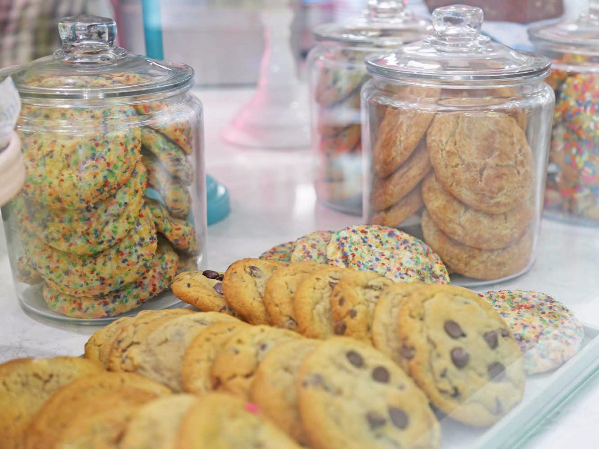 She realized "You only have one life to live," and thus decided to "Fill it with the things that make you happy. For me, it was baking and sharing that joy with other people."