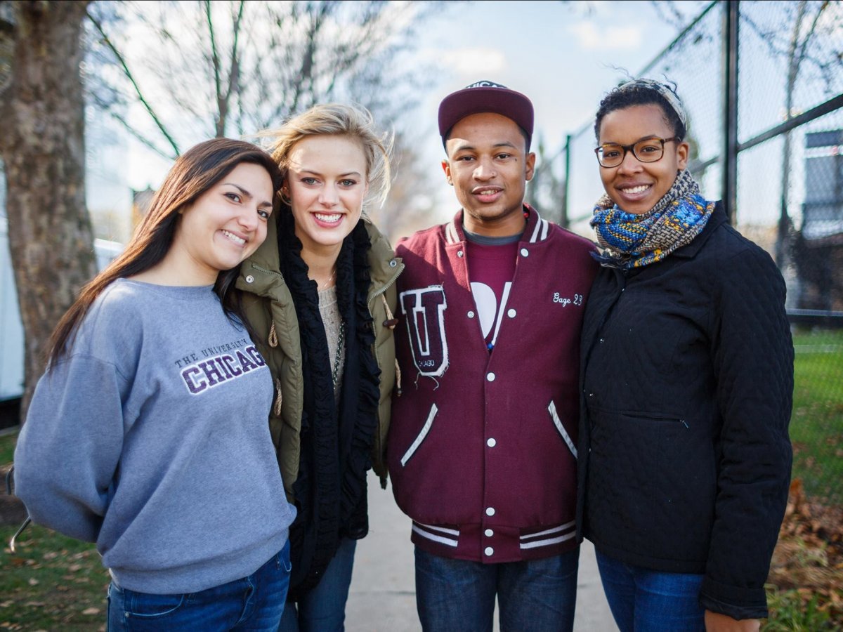 Smart college. University of Illinois Alumni. Facebook student.