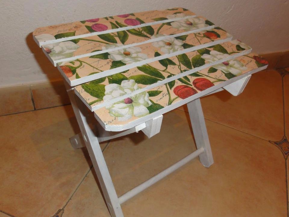 Decoupage