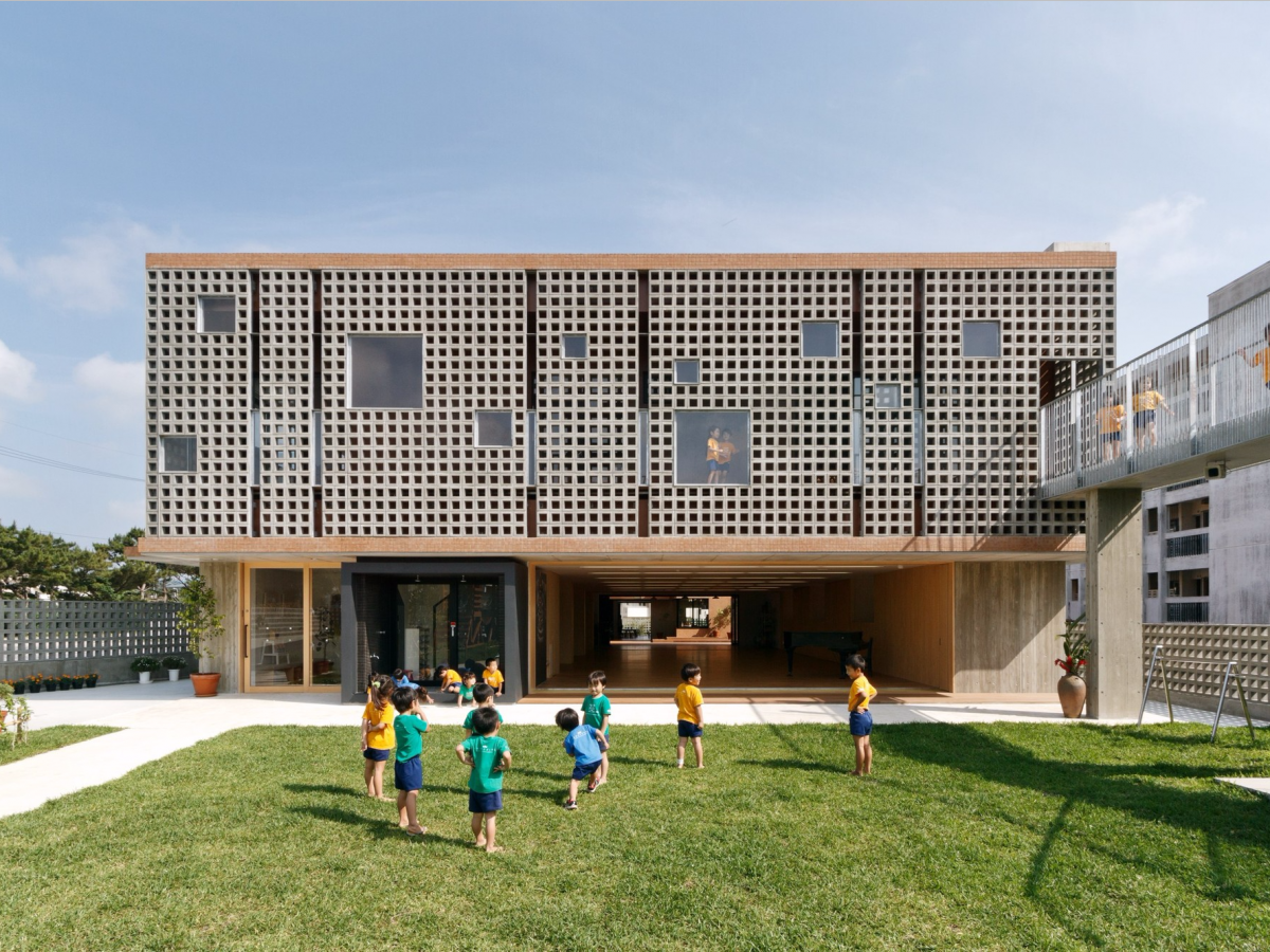 Designed by Hibinosekkei + Youji no Shiro, the Hanazono Kindergarten and Nursery in Japan was named a finalist at the 2016 World Architecture Festival.