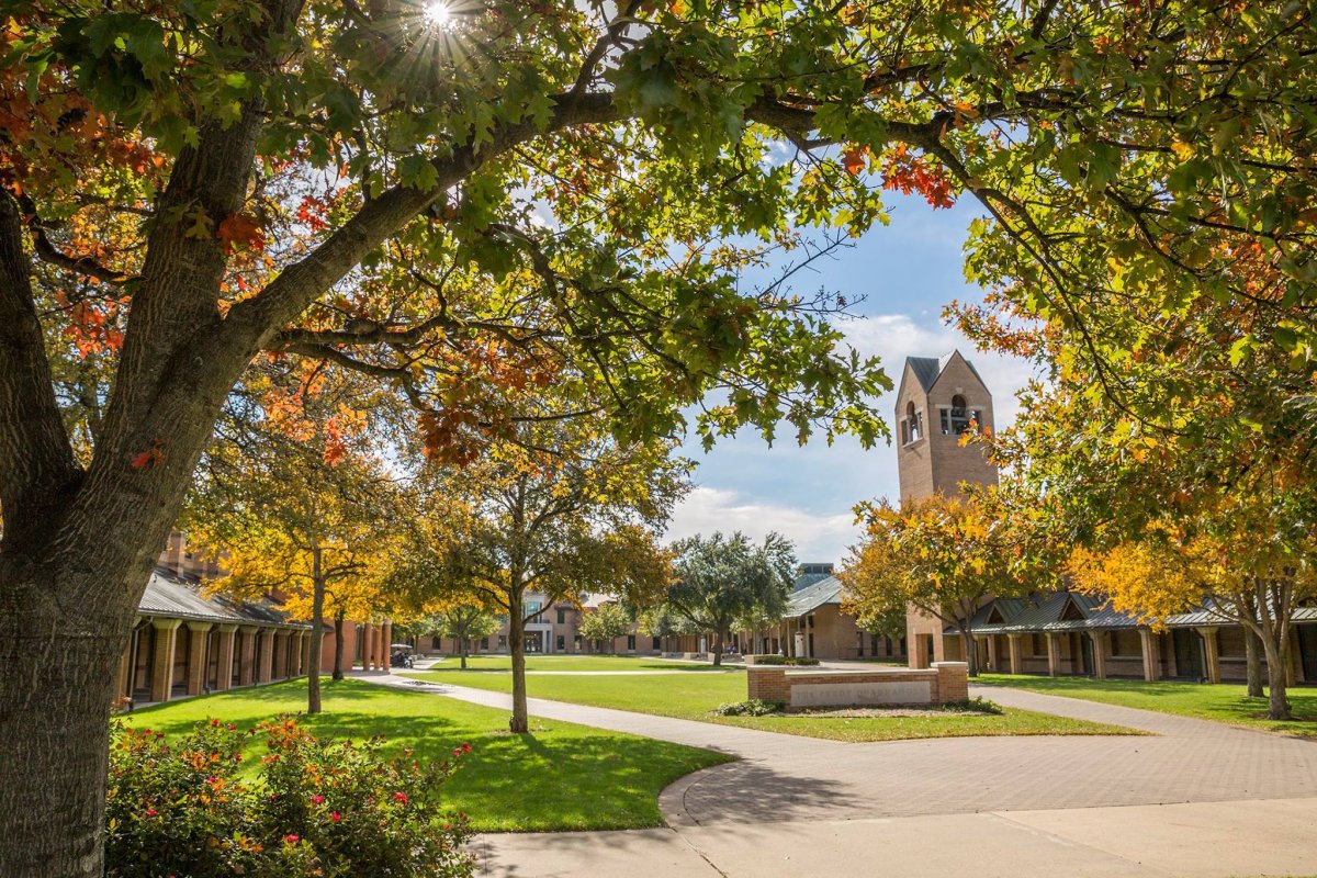 TEXAS: St. Mark's School of Texas